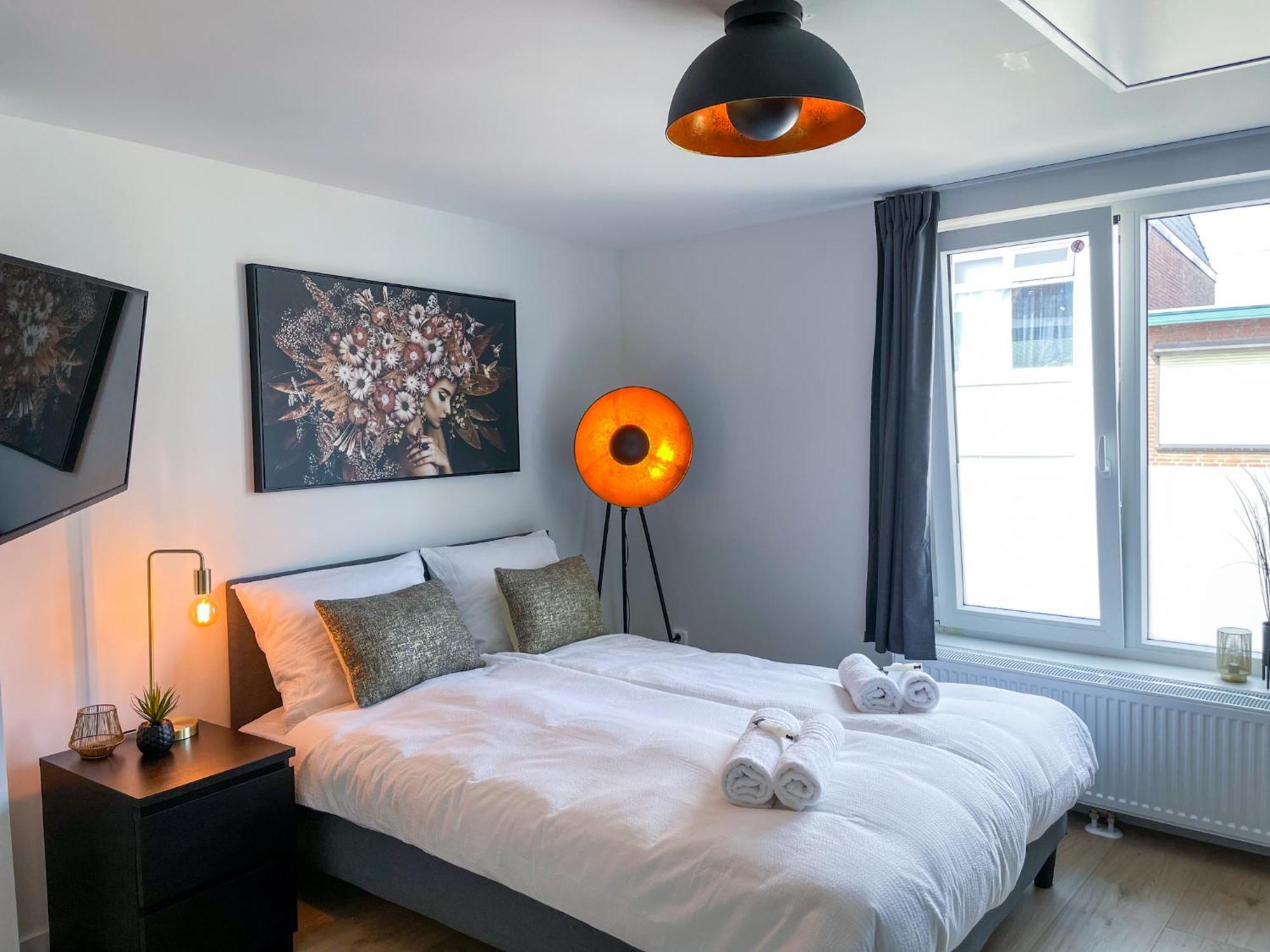 B&K Urban City Suites Tilburg Exterior photo